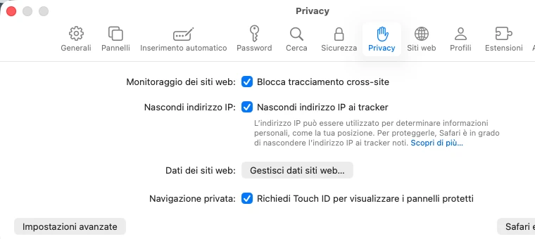 Impostazioni di Safari, scheda Privacy, con il pulsante «Gestisci dati siti web…» visibile