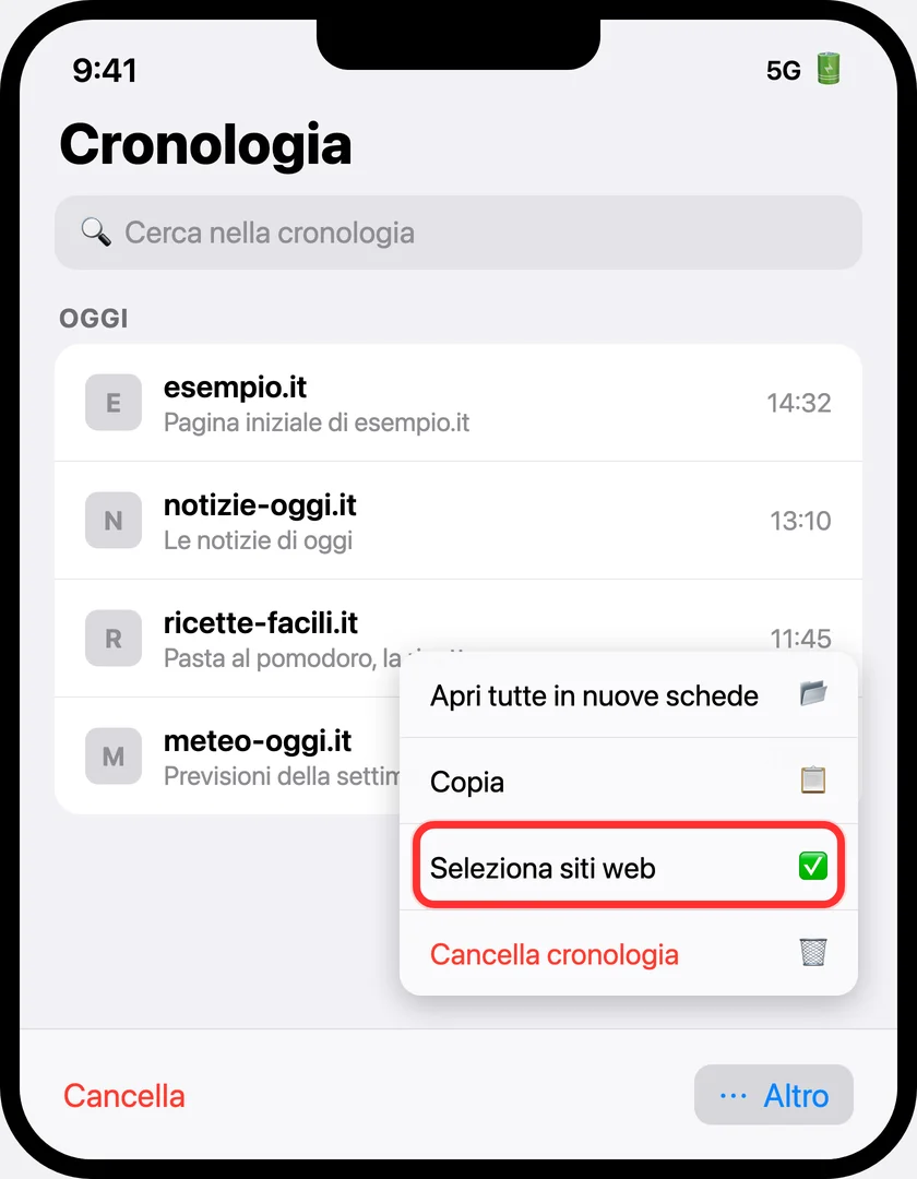 La cronologia di Safari su iPhone con il pulsante «Altro» aperto e la voce «Seleziona siti web» in evidenza. Illustrazione ricostruita con una cronologia di prova (nessun sito personale reale)