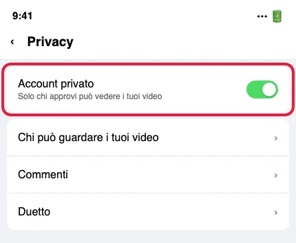 La schermata Privacy nelle impostazioni di TikTok, con l'interruttore «Account privato» attivo e cerchiato in rosso (illustrazione ricostruita: nessuna pagina ufficiale TikTok mostra questo screenshot)