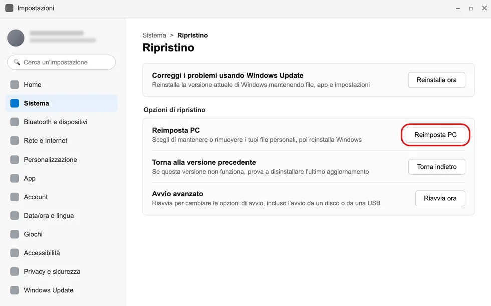 Impostazioni, Sistema, Ripristino, con il pulsante Reimposta PC (illustrazione ricostruita, non uno screenshot vero)