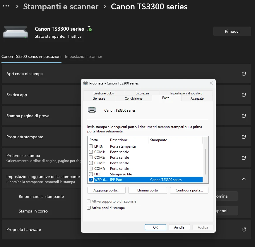Windows 11: dalla pagina della stampante, «Proprietà stampante», scheda «Porte»: qui la stampante usa una porta «WSD-…» di tipo «IPP Port», non una porta TCP/IP standard