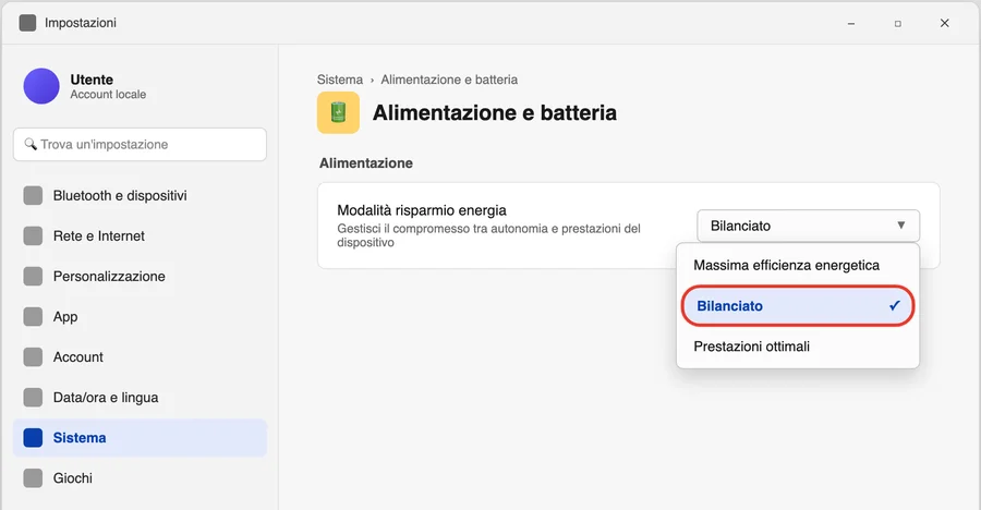 Ricostruzione della schermata Impostazioni di Windows 11 — Sistema > Alimentazione e batteria > Modalità risparmio energia, con le tre opzioni (Massima efficienza energetica, Bilanciato, Prestazioni ottimali) e Bilanciato selezionato